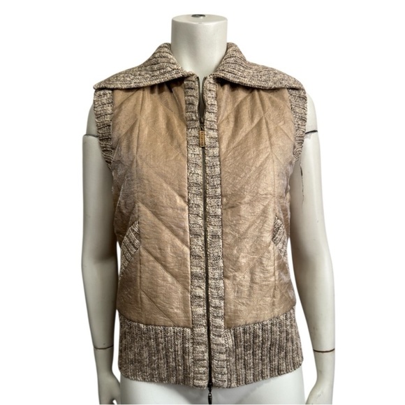 ST JOHN SPORT Gold Quilted Vest Ribbed Knit Detail Women Small NWOT - Picture 3 of 12